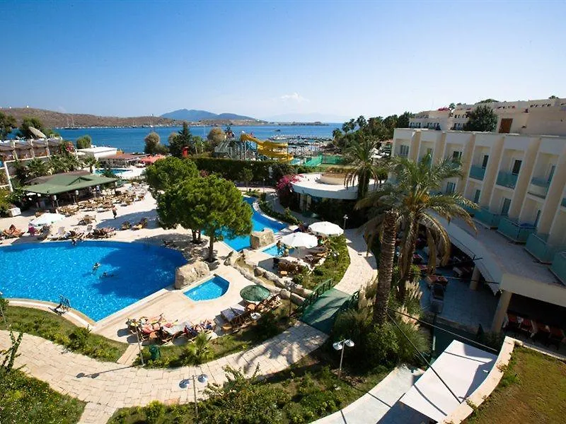 Royal Palm Beach Hotel Gümbet 3*,