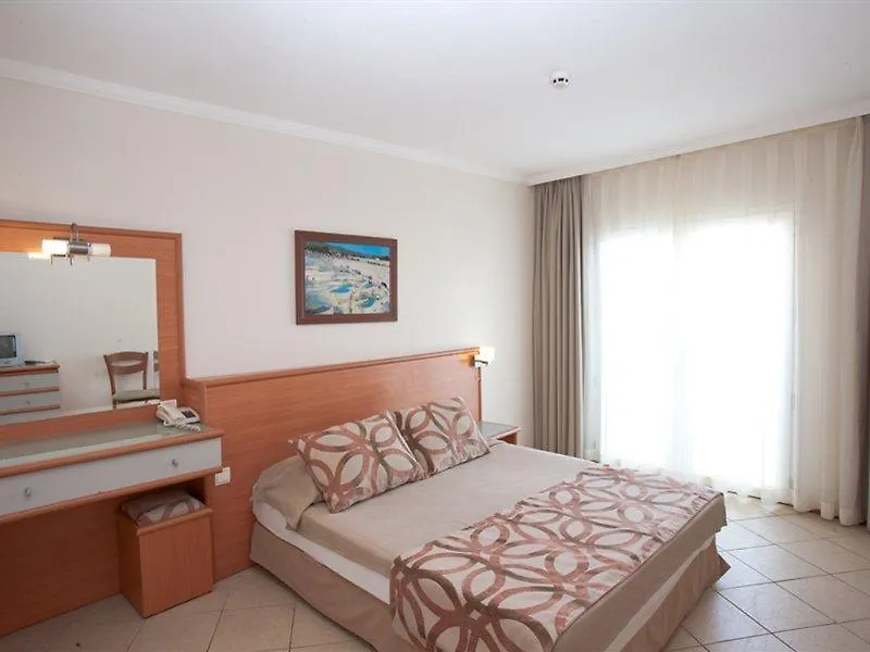 Royal Palm Beach Hotel Gümbet Türkei