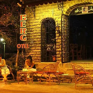 Berg Otel